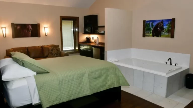 The Fields of Eden Inn