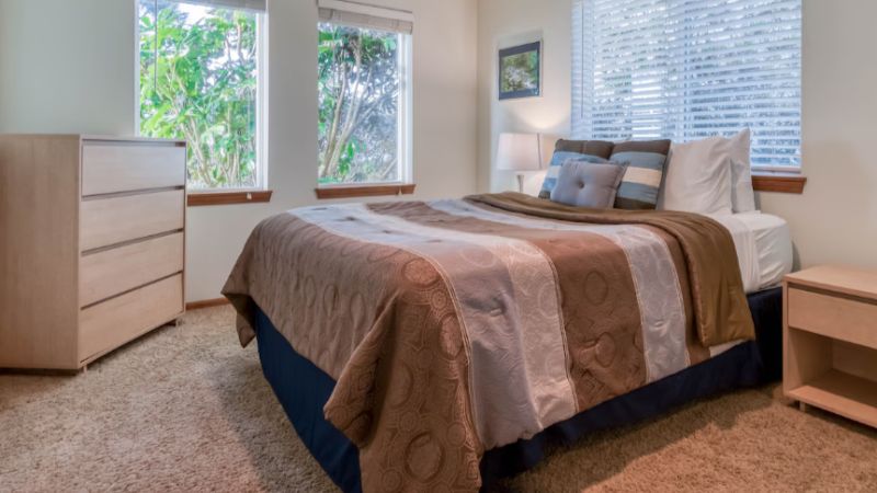 The Lookout – Oregon Beach Vacations, room with private jacuzzi, photo 4