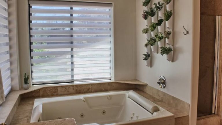 Uptown Sedona, Prime Location, HotTub VIEWS