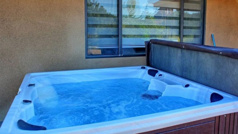 Uptown Sedona, Prime Location, HotTub VIEWS