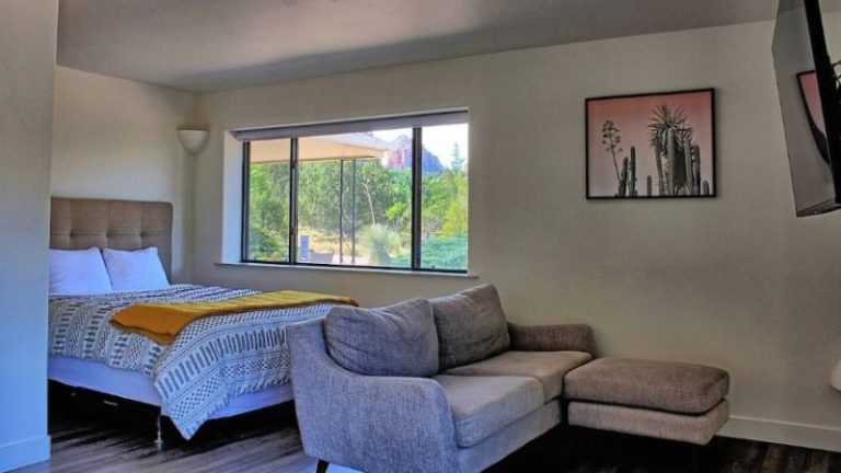 Uptown Sedona, Prime Location, HotTub VIEWS