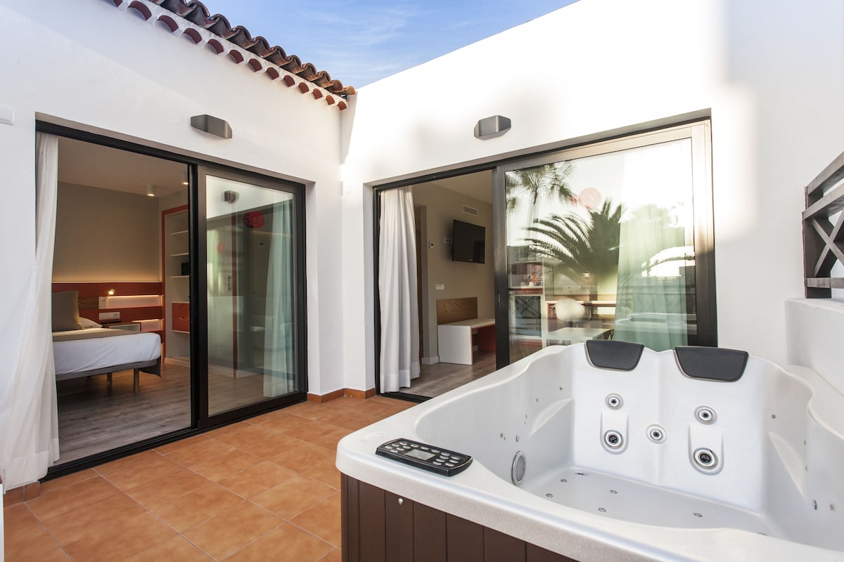 Vanilla Garden Boutique Hotel, habitación con jacuzzi privado
