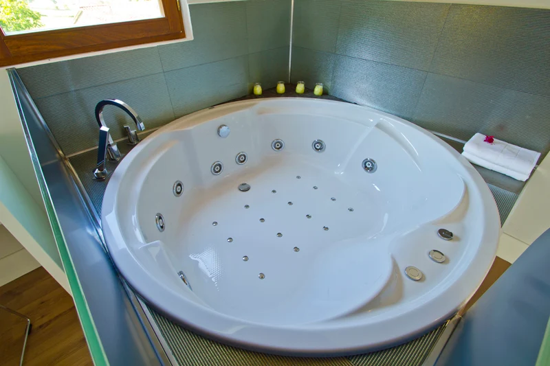 Villa Arce Hotel, habitación con jacuzzi privado