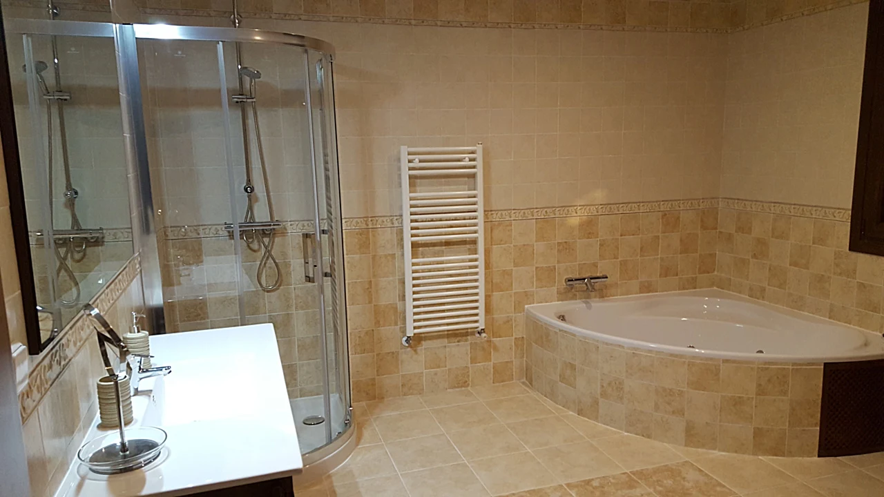 Villa Marín Toledo, habitación con jacuzzi privado