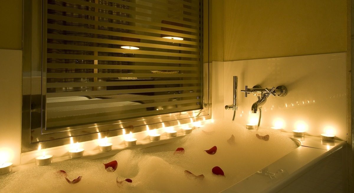 Villa Oniria, habitación con jacuzzi privado