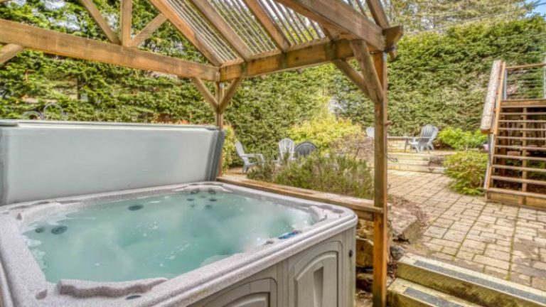 Wecoma Rose – Meredith Lodging