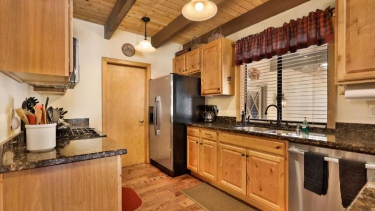 All Season Alpine Retreat