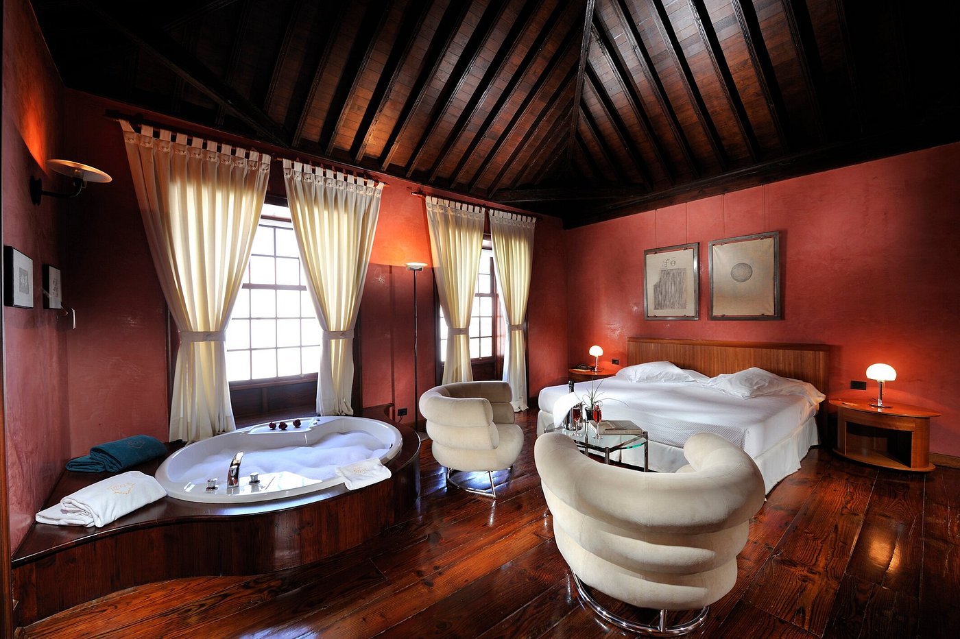 Boutique Hotel San Roque, habitación con jacuzzi privado