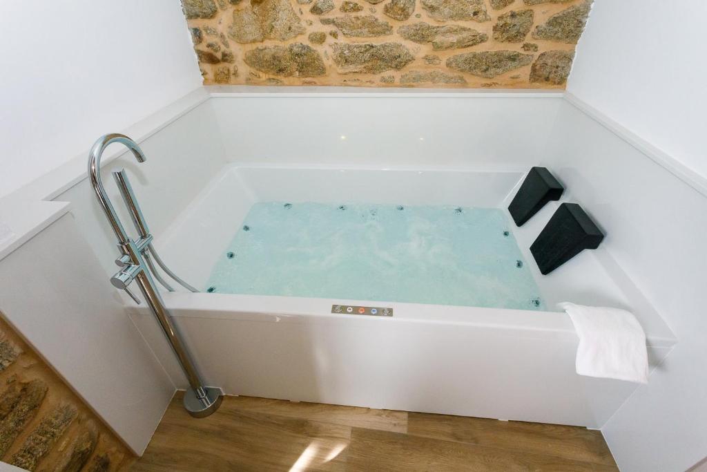 Casa Castiñeira, habitación con jacuzzi privado