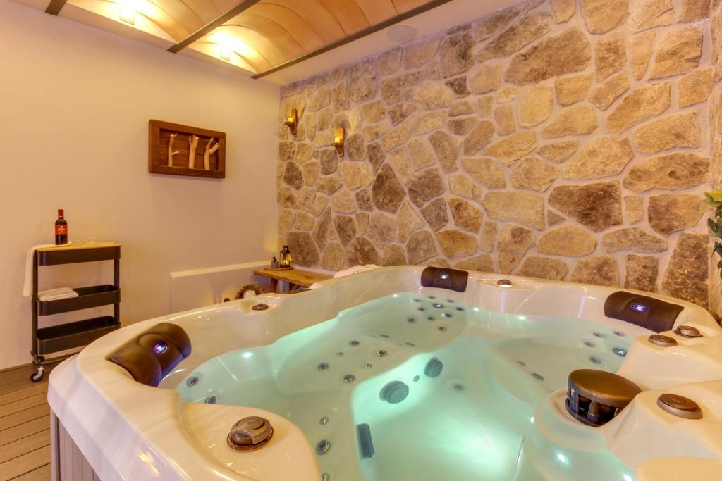 Casa Rural A Cashiña da Lagarteira, habitación con jacuzzi privado