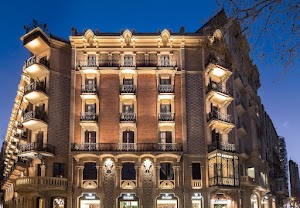 Monument Hotel place picture
