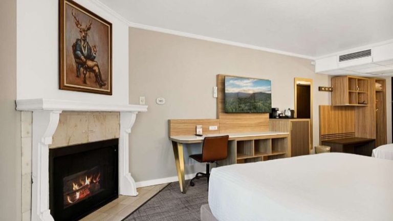 Chateau Big Bear Boutique Hotel, BW Signature Collection