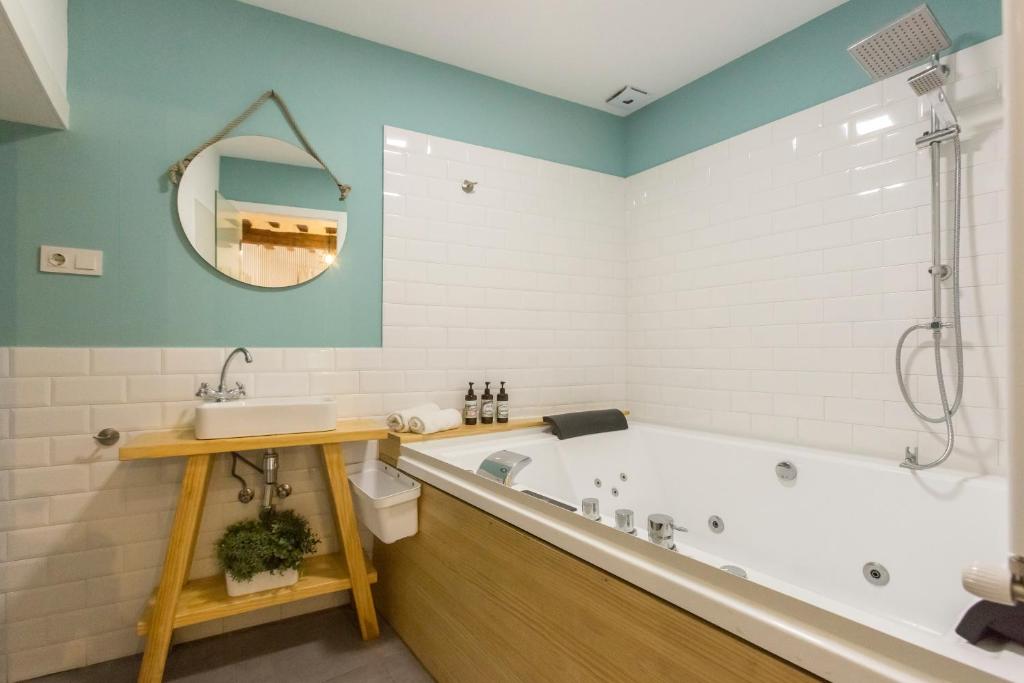 DuermeCuenca, habitación con jacuzzi privado