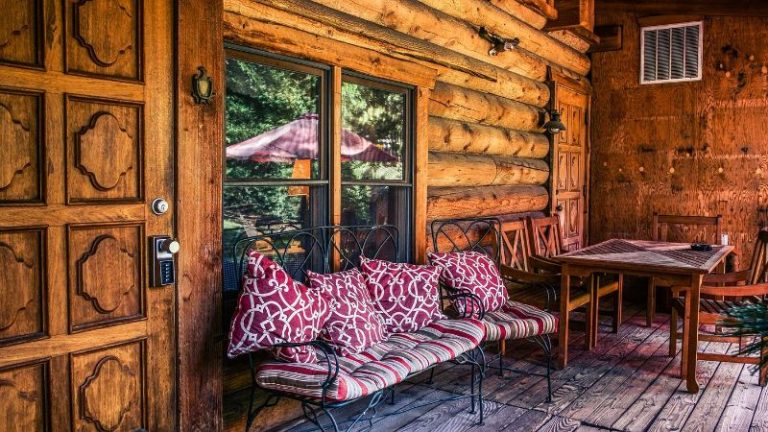 Eagle’s Nest Lodge
