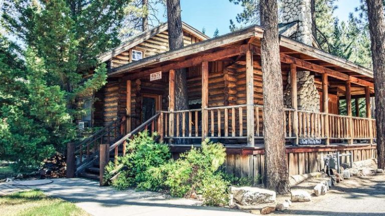 Eagle’s Nest Lodge