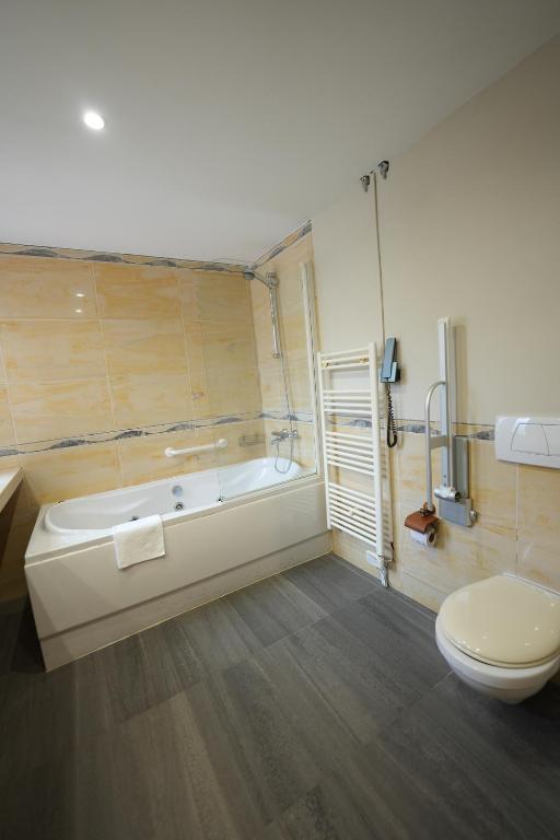 El Rinconcito de Gredos, habitación con jacuzzi privado