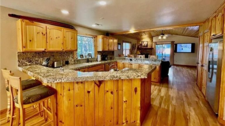 Enchanting Cabin