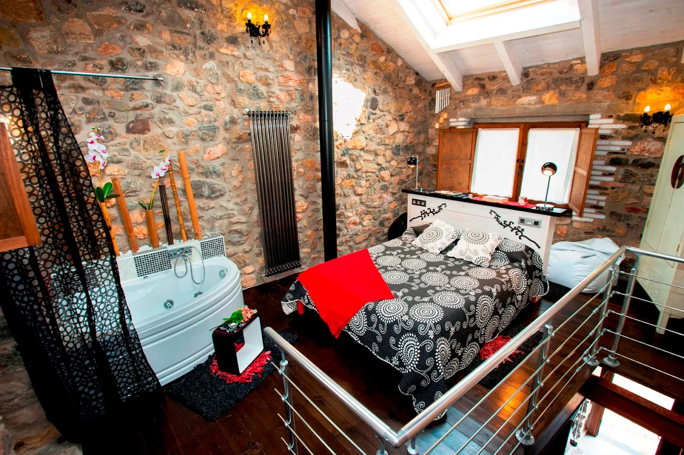 Entre Babia Y La Luna, habitación con jacuzzi privado