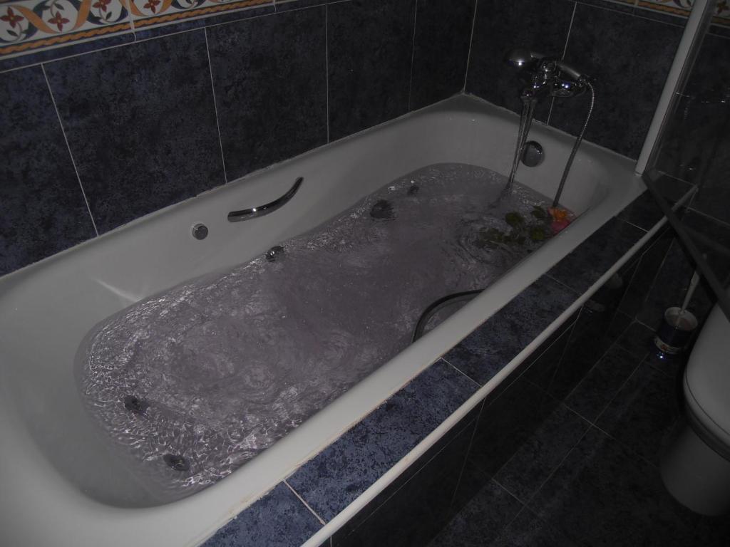 Eras Altas, habitación con jacuzzi privado