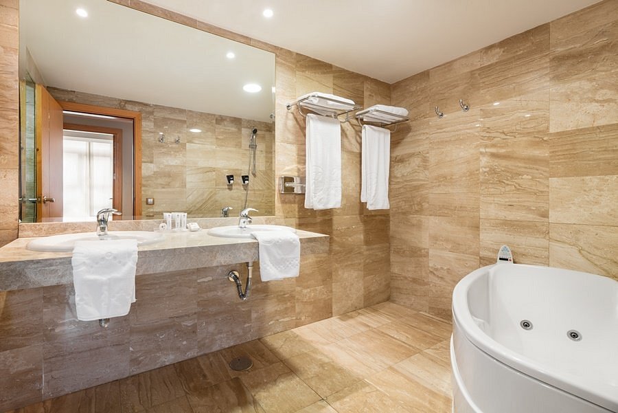 Exe Las Palmas, habitación con jacuzzi privado