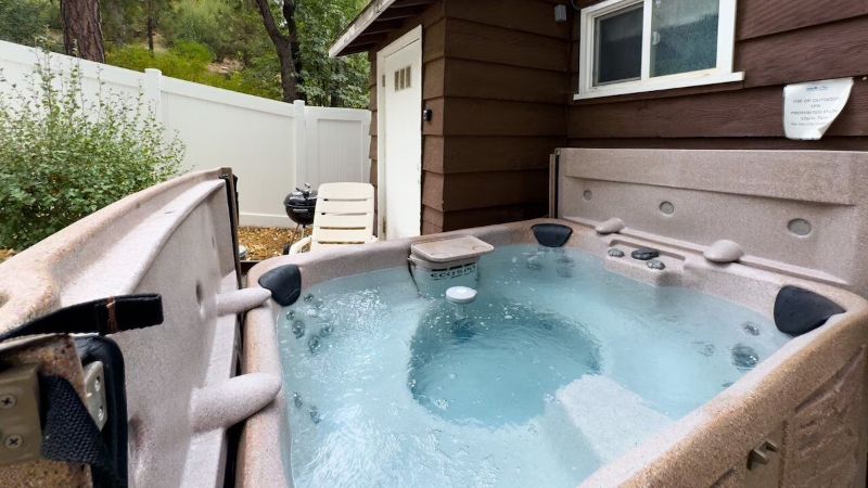 Grizzly Mountain Lodge