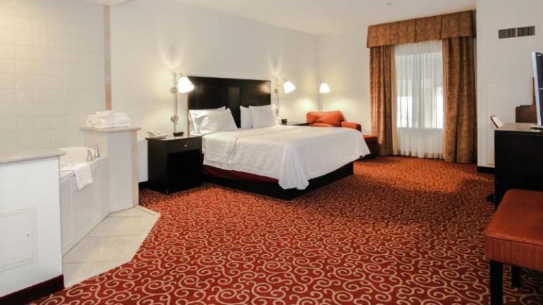 Hampton Inn Kingston