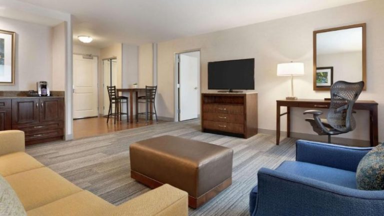 Hilton Garden Inn Stony Brook