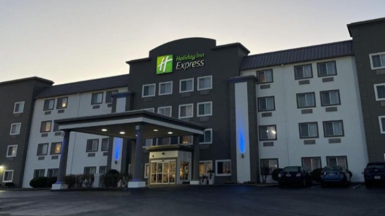 Holiday Inn Express Evansville – West
