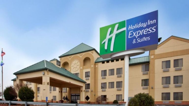 Holiday Inn Express & Suites St. Louis West – Fenton By IHG