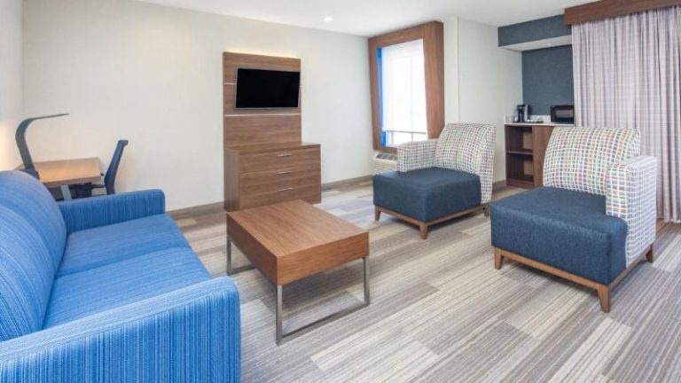 Holiday Inn Express San Diego Airport-Old Town by IHG