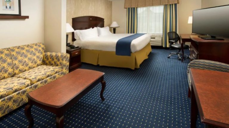 Holiday Inn Express & Suites Annapolis, an IHG Hotel