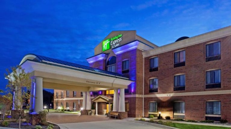 Holiday Inn Express & Suites Chesterfield – Selfridge Area By IHG