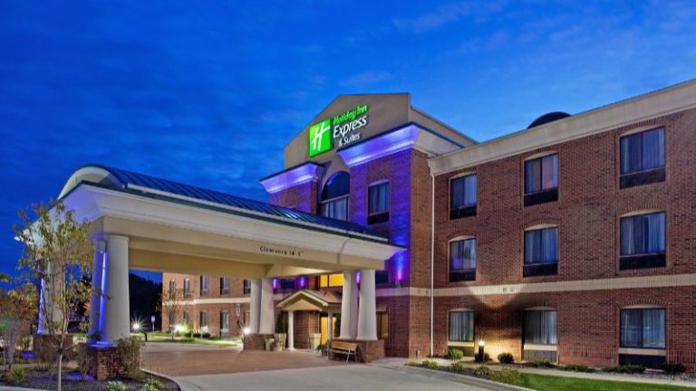 Holiday Inn Express & Suites Chesterfield – Selfridge Area By IHG
