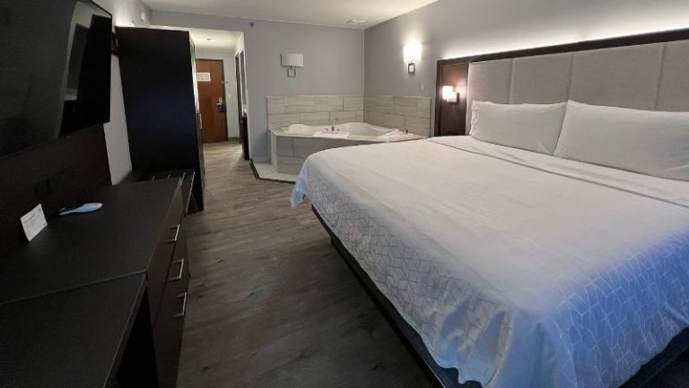Holiday Inn Express & Suites Columbia – East Elkridge