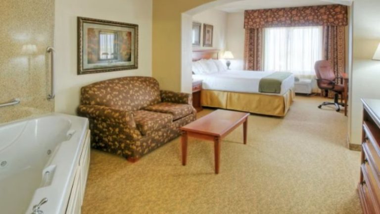 Holiday Inn Express & Suites Las Cruces North, an IHG Hotel
