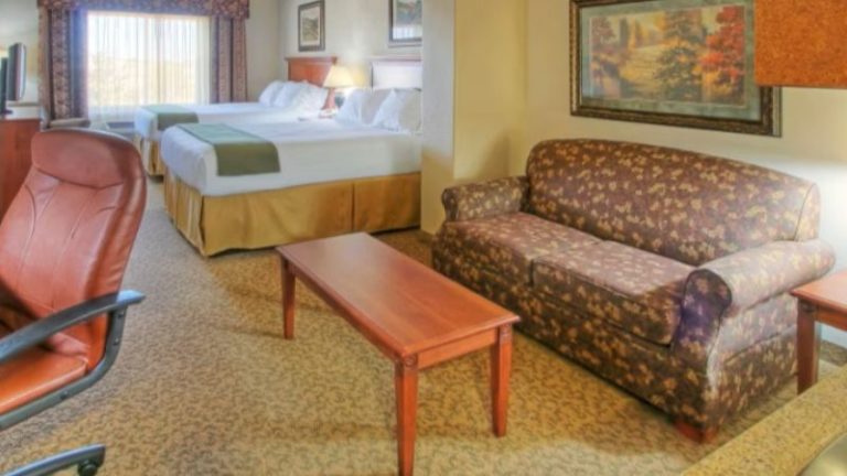 Holiday Inn Express & Suites Las Cruces North, an IHG Hotel