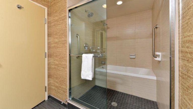 Holiday Inn Express & Suites Peekskill-Lower Hudson Valley, an IHG Hotel