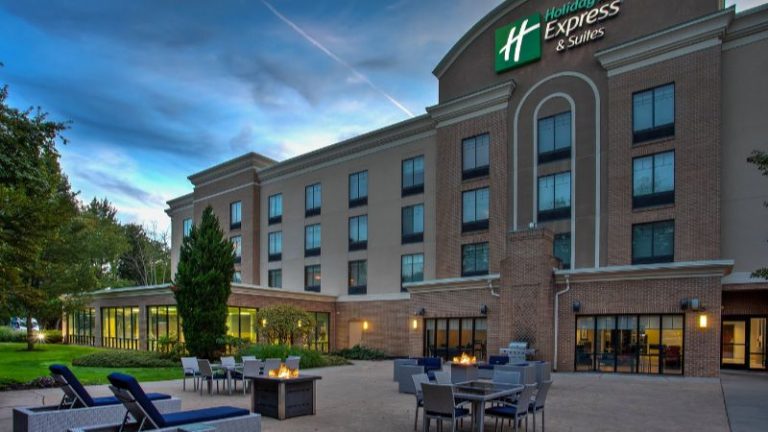 Holiday Inn Express & Suites Rochester Webster by IHG