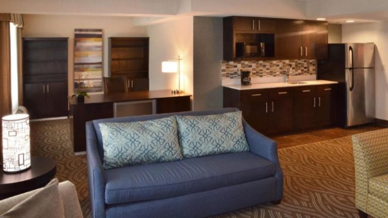 Holiday Inn Youngstown-South (Boardman), an IHG Hotel