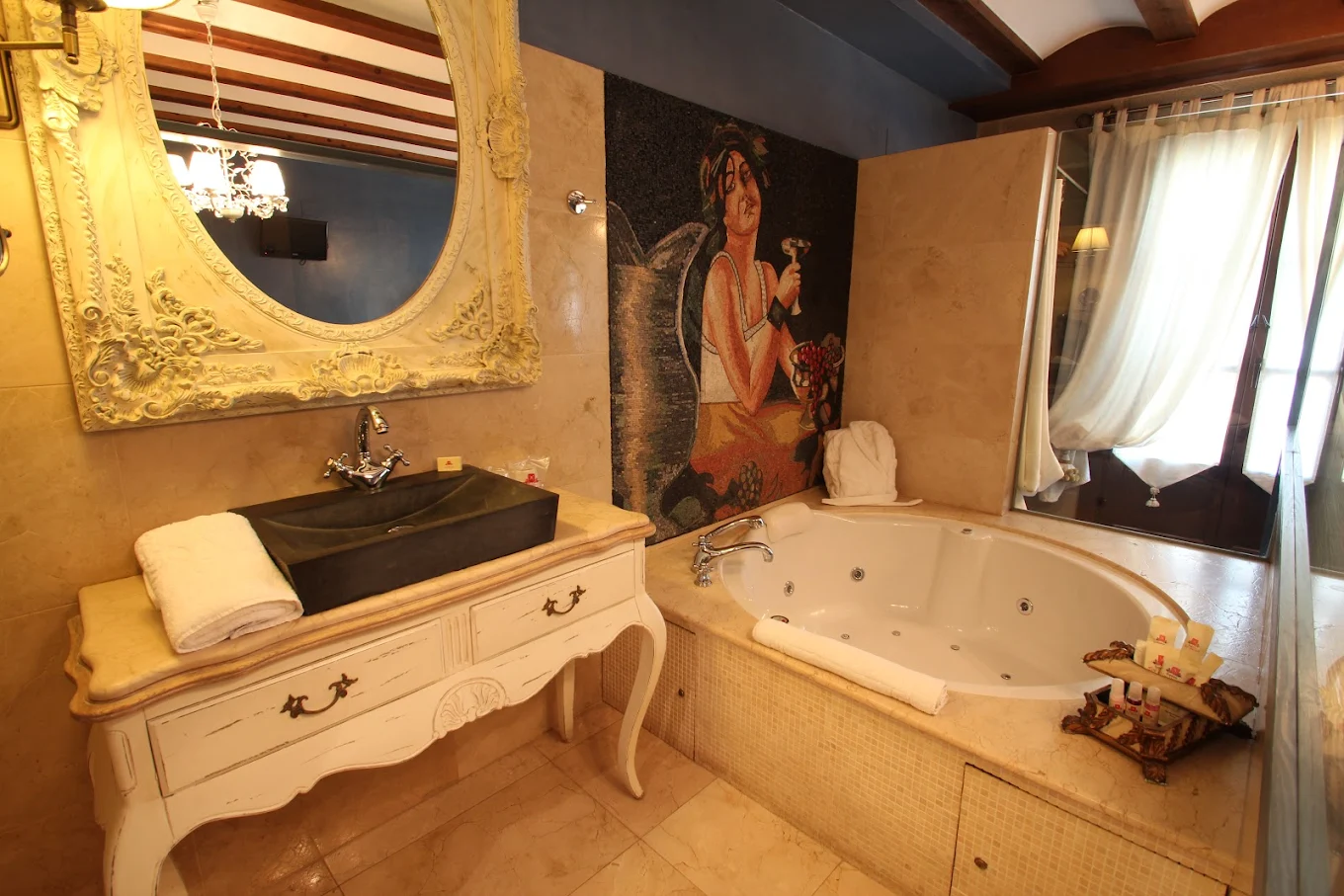 Hospedería de los Parajes, habitación con jacuzzi privado