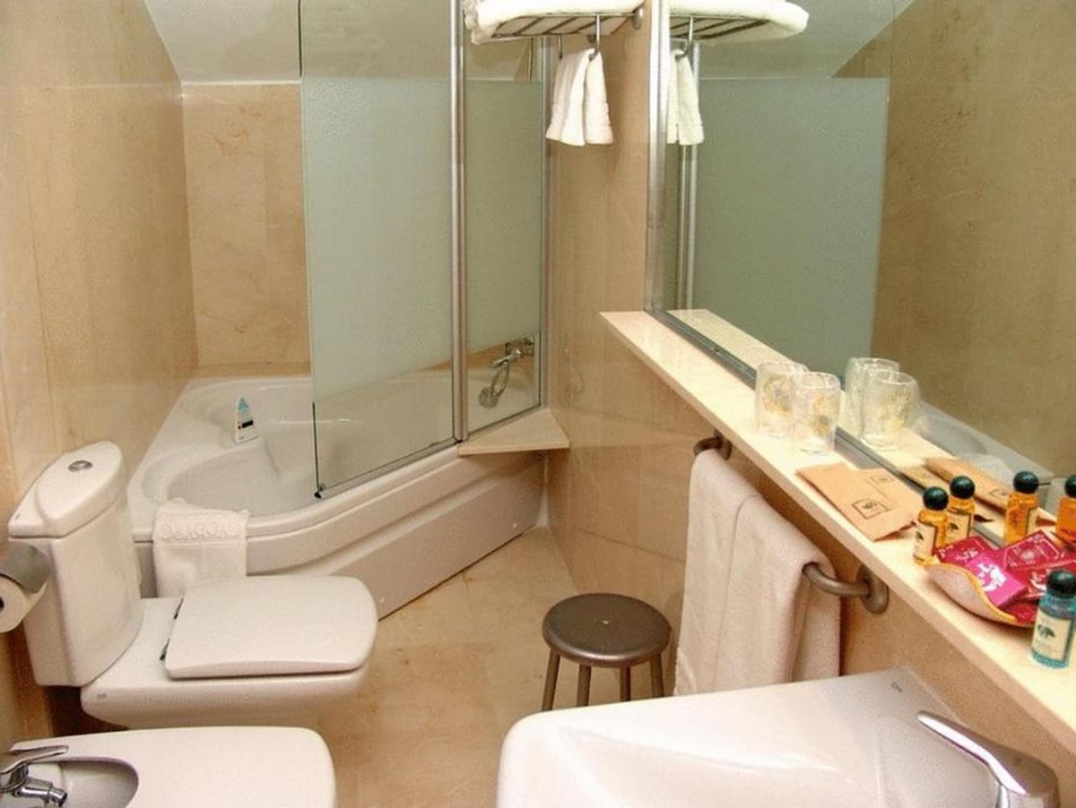 Hotel El Carrascal, habitación con jacuzzi privado