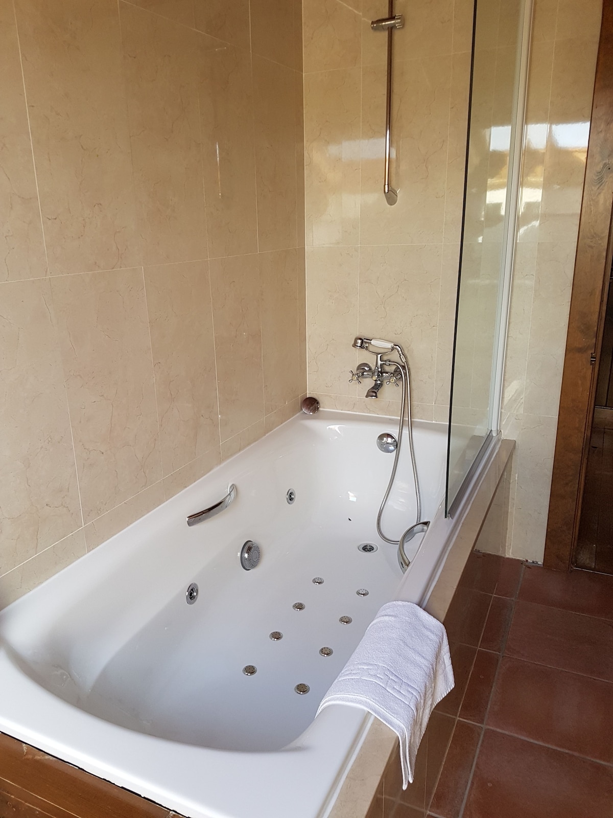 Hotel Garabatos, habitación con jacuzzi privado