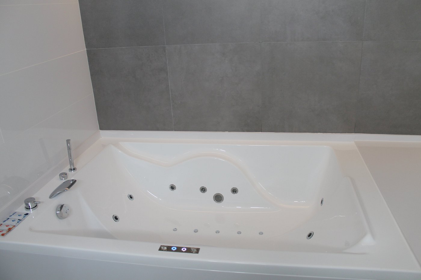 Hotel Hollywood, habitación con jacuzzi privado