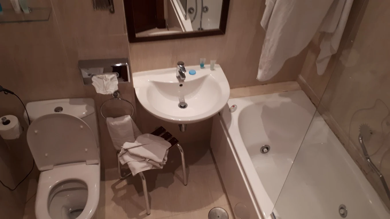 Hotel Los Cantaros, habitación con jacuzzi privado