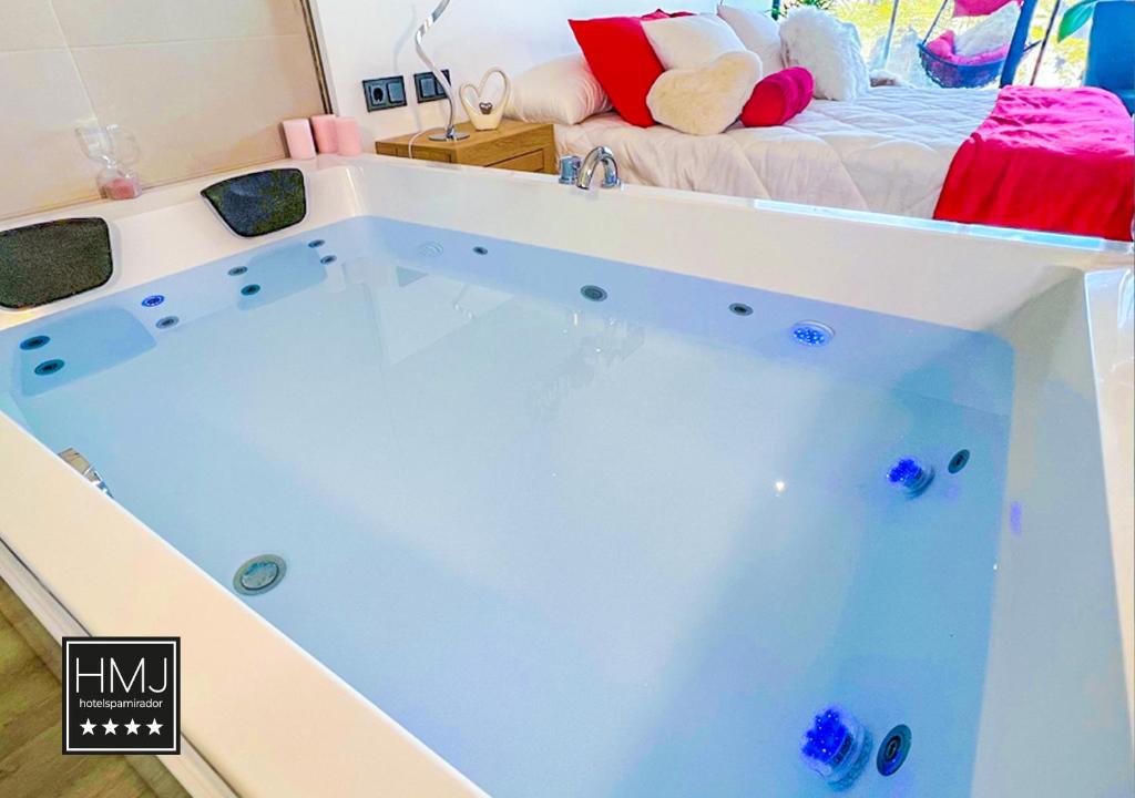 Hotel Mirador Jorquera, habitación con jacuzzi privado