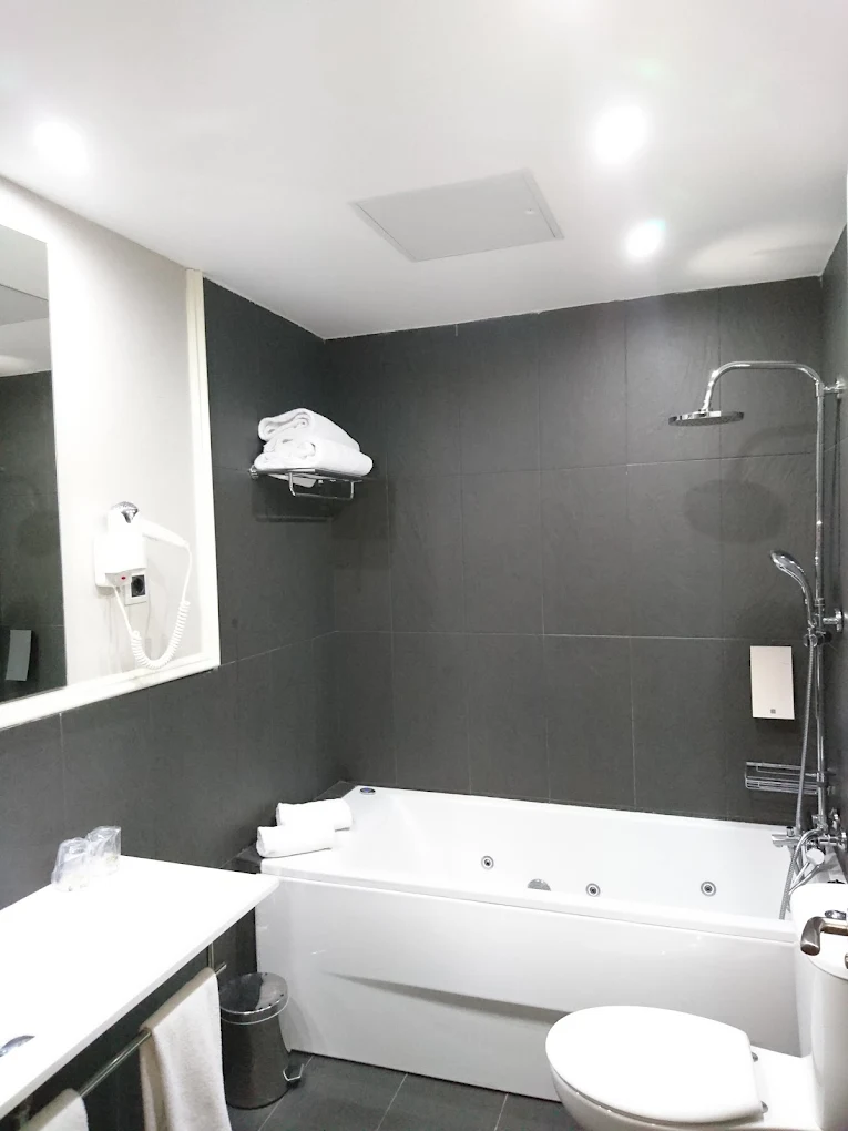 Hotel Pax Guadalajara, habitación con jacuzzi privado
