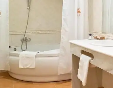 Hotel Torremangana, habitación con jacuzzi privado