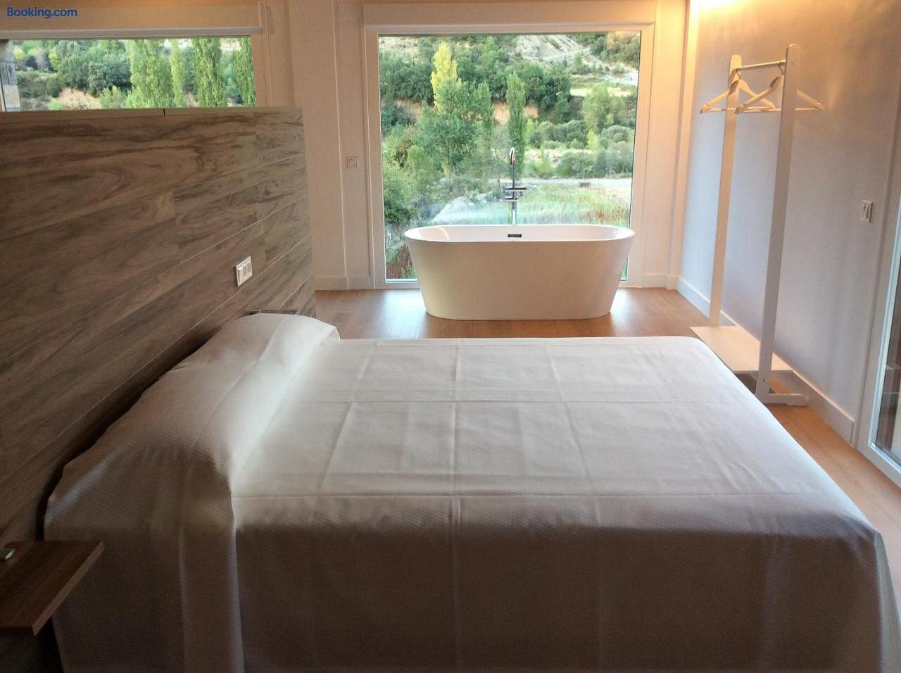 Huertas de Muro Turismo Rural, habitación con jacuzzi privado