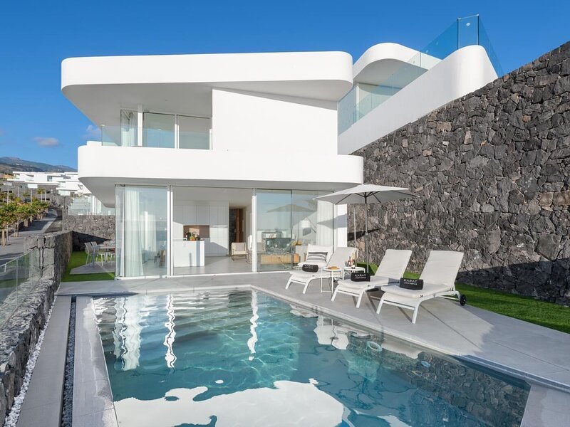KARAT Villa Ibardin – Rokabella, habitación con jacuzzi privado