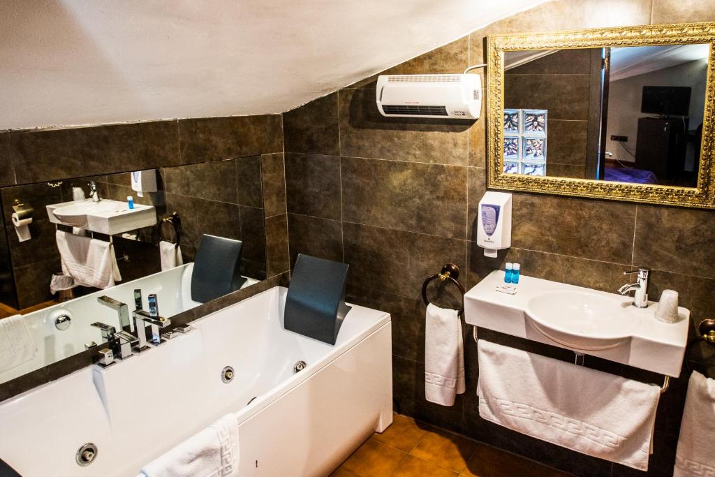 La Posada Magistral, habitación con jacuzzi privado
